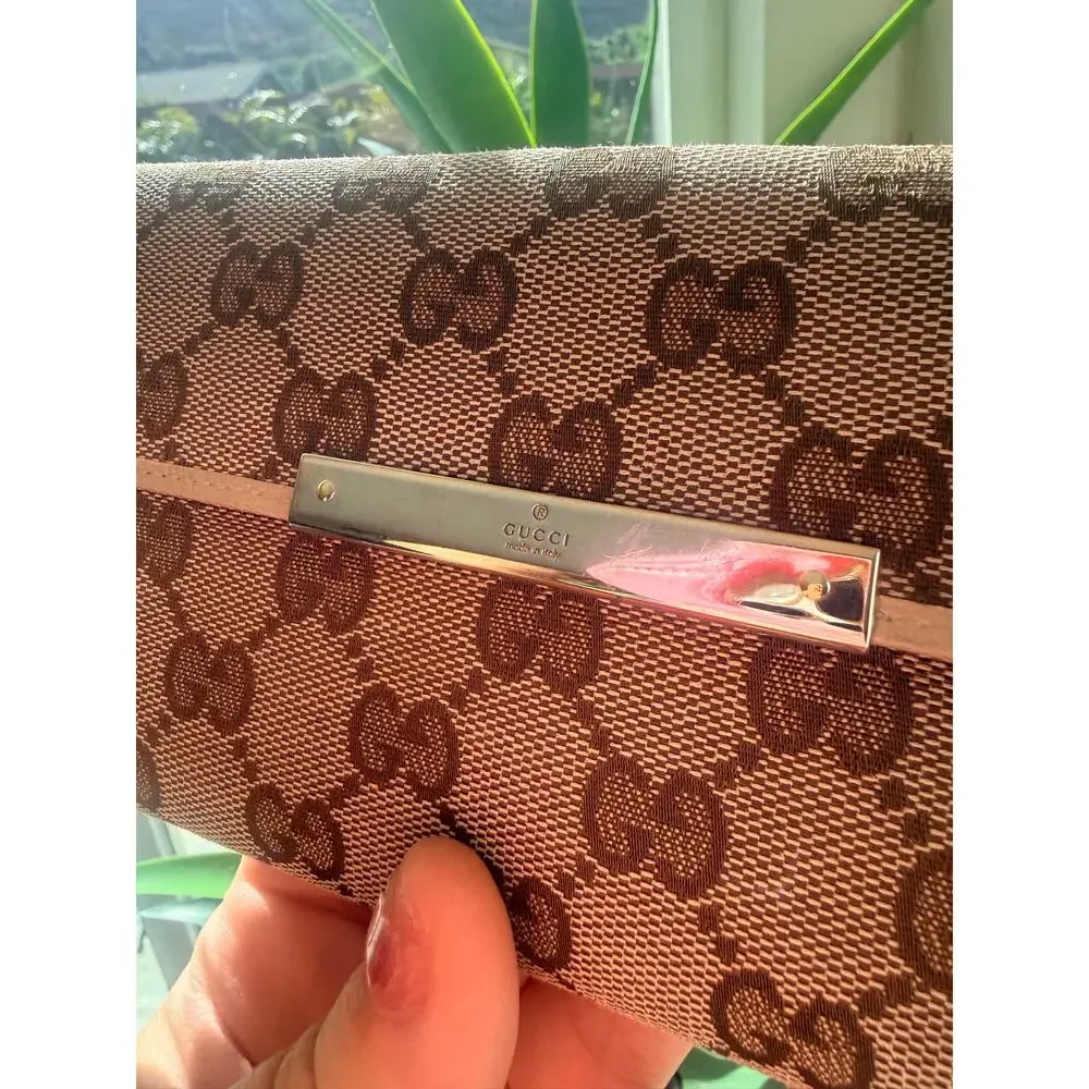 Gucci this authentic